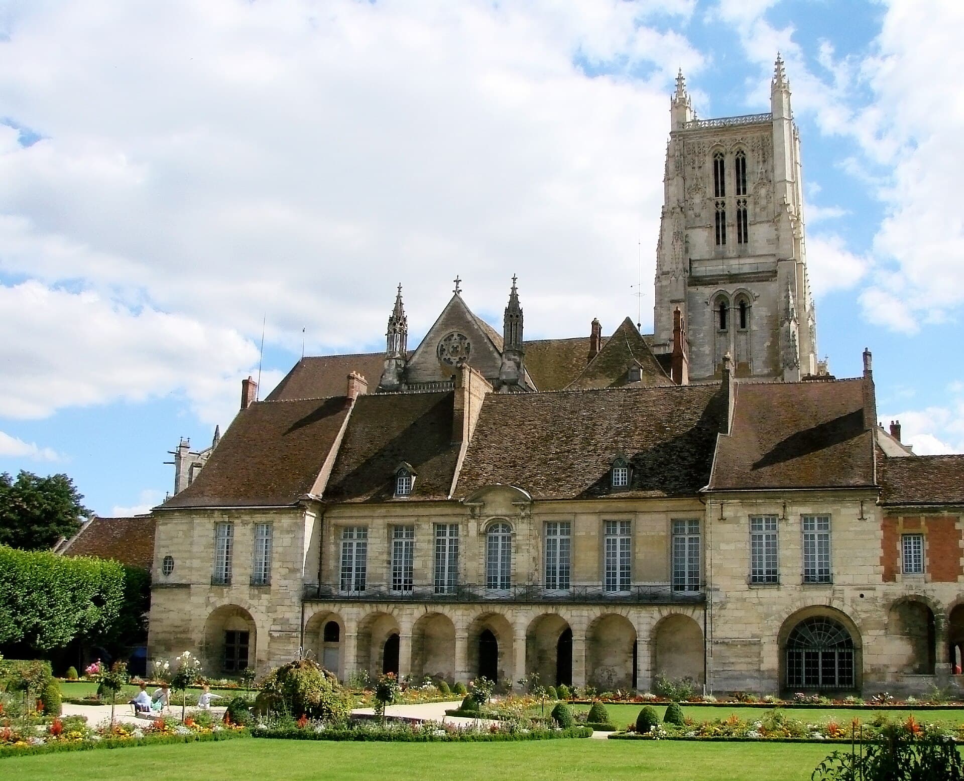 Meaux, Seine-et-Marne — area served by HMD Transport